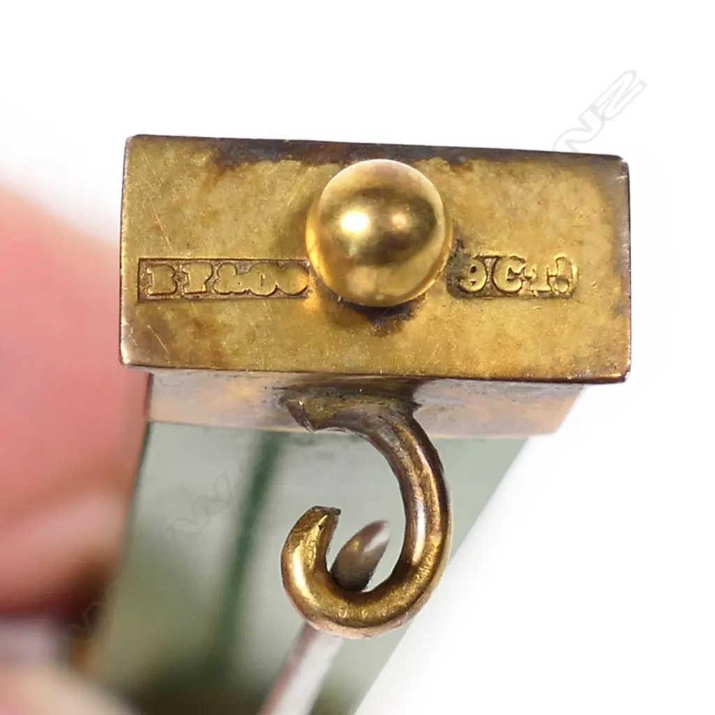 B. Petersen & Co (Christchurch) greenstone and gold bar brooch, Image 1++